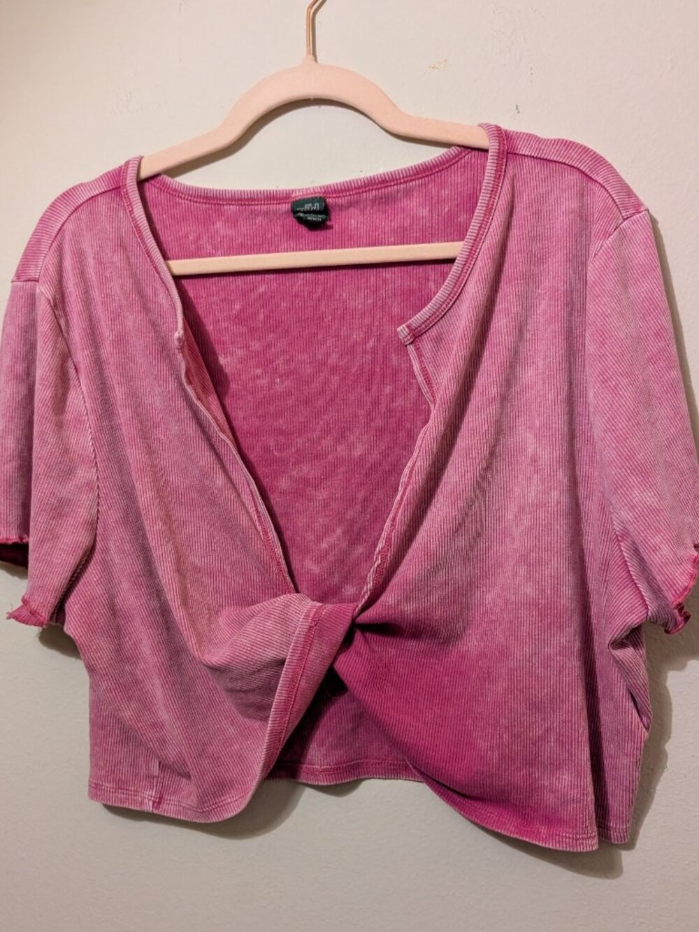 Twist Front Pink Distressed Crop Top Wild Fable Size 2X